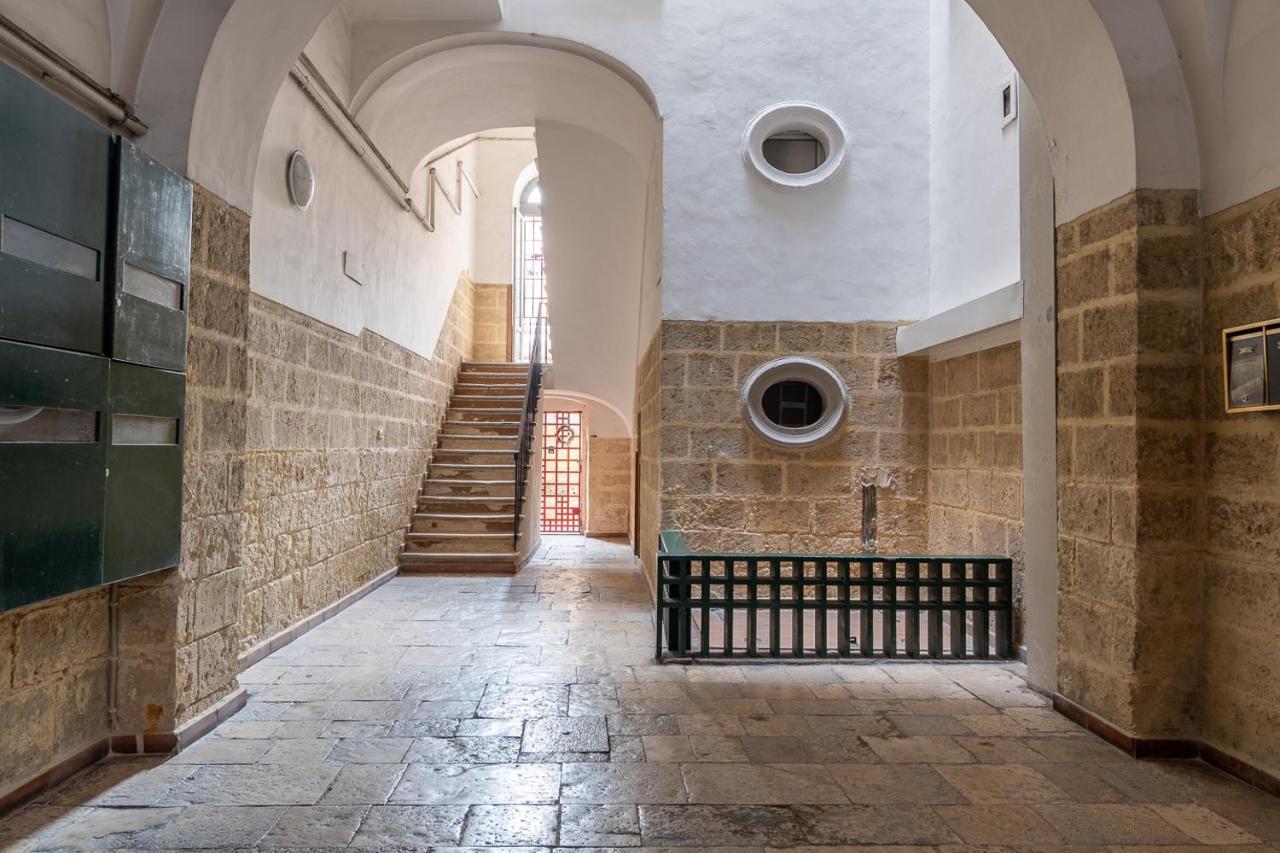 Quintino Apartment Бари Екстериор снимка